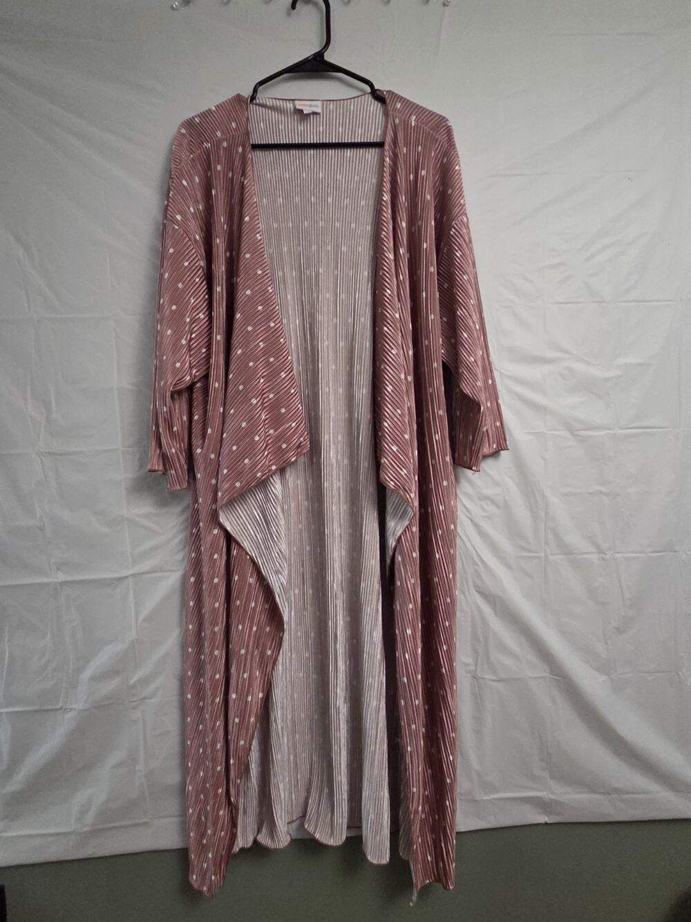 Lularoe "Shirley" Kimono Sz Large Accordian Mauve Whimsy Ethereal Angel Sleeve